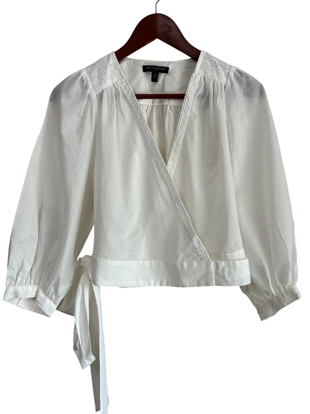 Banana Republic Women's White 100% Cotton Embroidered Wrap Blouse Size XS